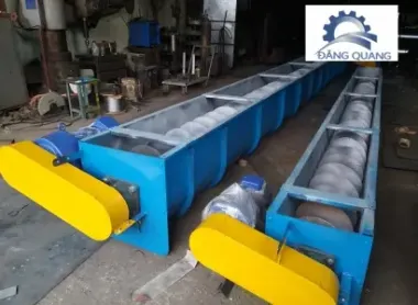 Trục vít tải vật liệu