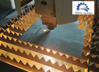 Cắt sắt CNC laser gia công cơ khí, chế tạo máy 
